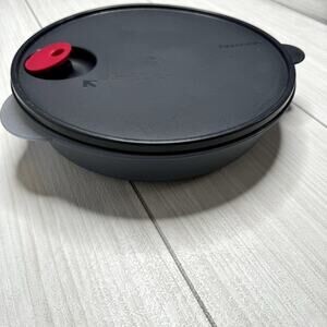 Tupperware Microwave Divided Dish Steamer Vent Lid Gray Black Container